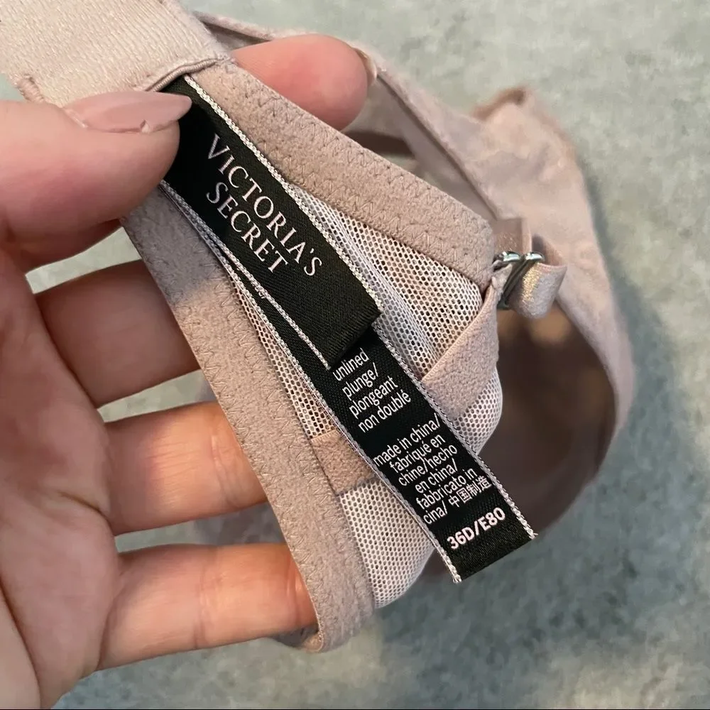 VICTORIA SECRETS 36D LIGHT PINK ISH TAN COLOR - Picture 4 of 4